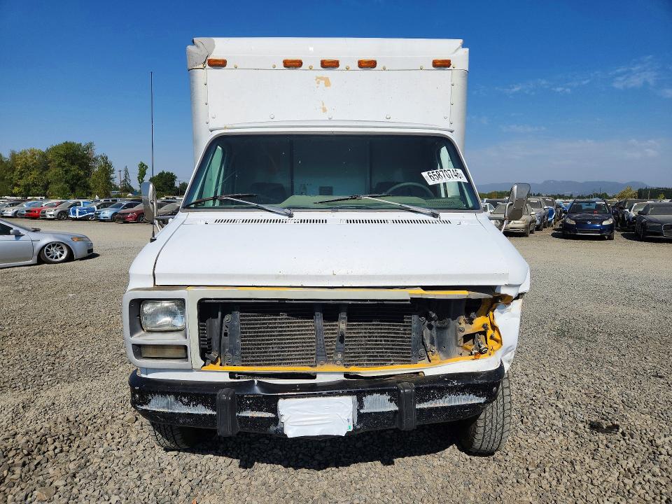 Продаж на аукціоні авто 1993 Gmc Cutaway Van, vin: 2GDHG31K9P4511246, номер лоту: 65870746