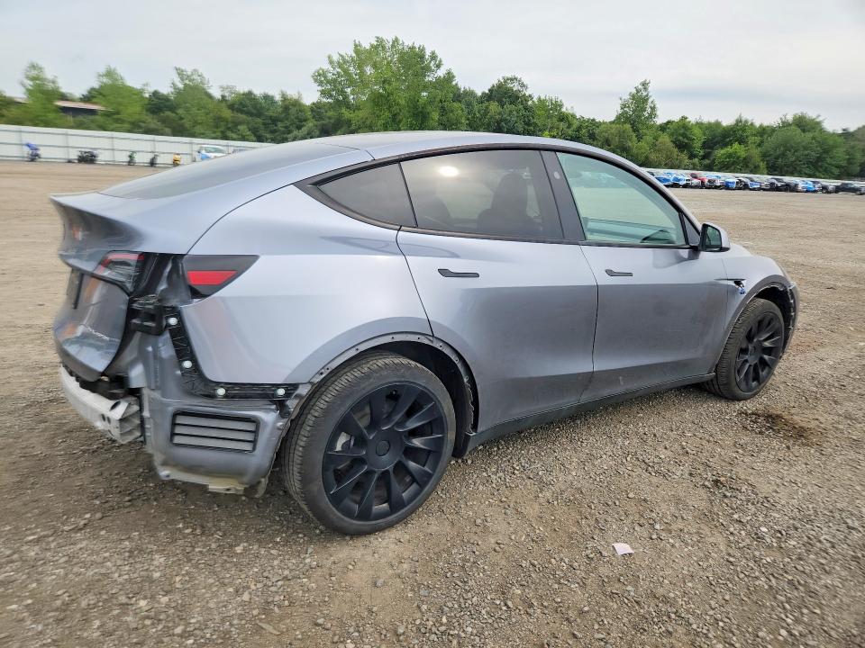 2024 Tesla Model Y მანქანა იყიდება აუქციონზე, vin: 7SAYGDEE8RA314097, აუქციონის ნომერი: 65865456