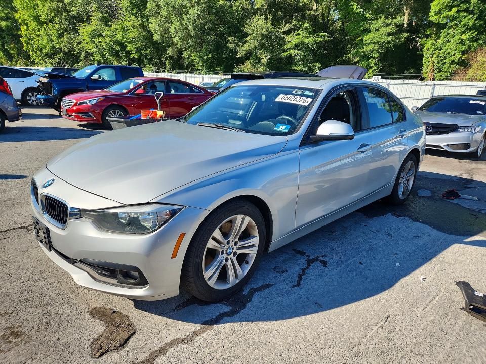 65028326 :رقم المزاد ، WBA8A3C55GK689344 vin ، 2016 Bmw 320 مزاد بيع