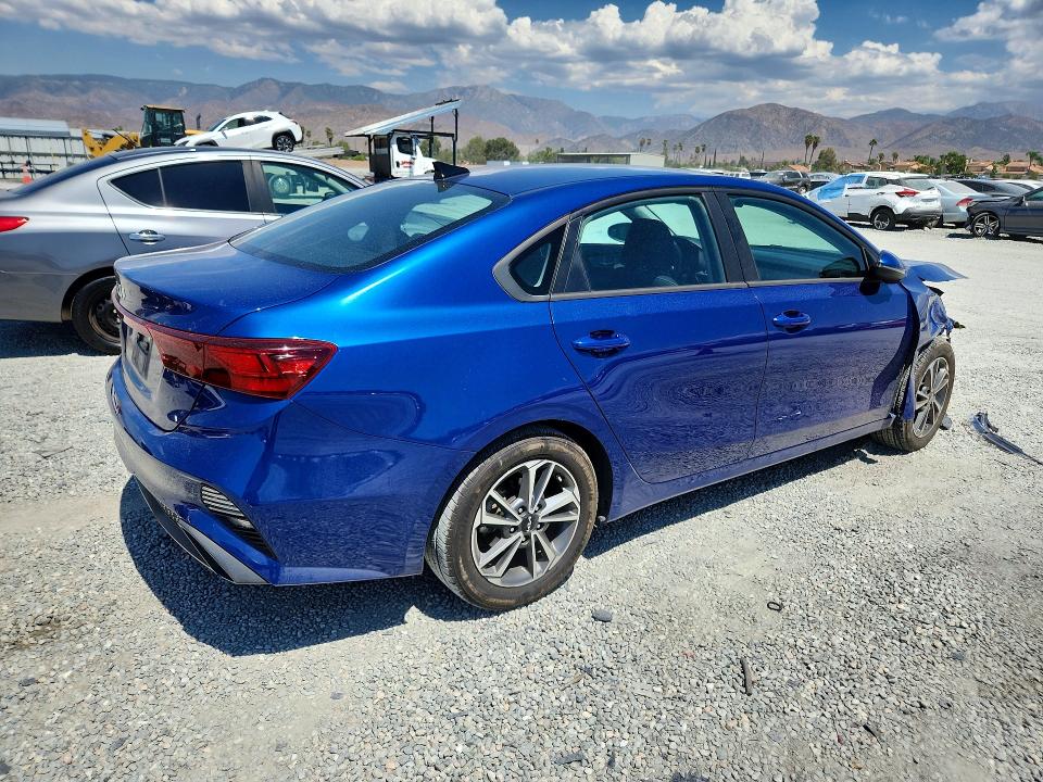 Продажа на аукционе авто 2023 Kia Forte, vin: 3KPF24AD7PE670028, номер лота: 66312966