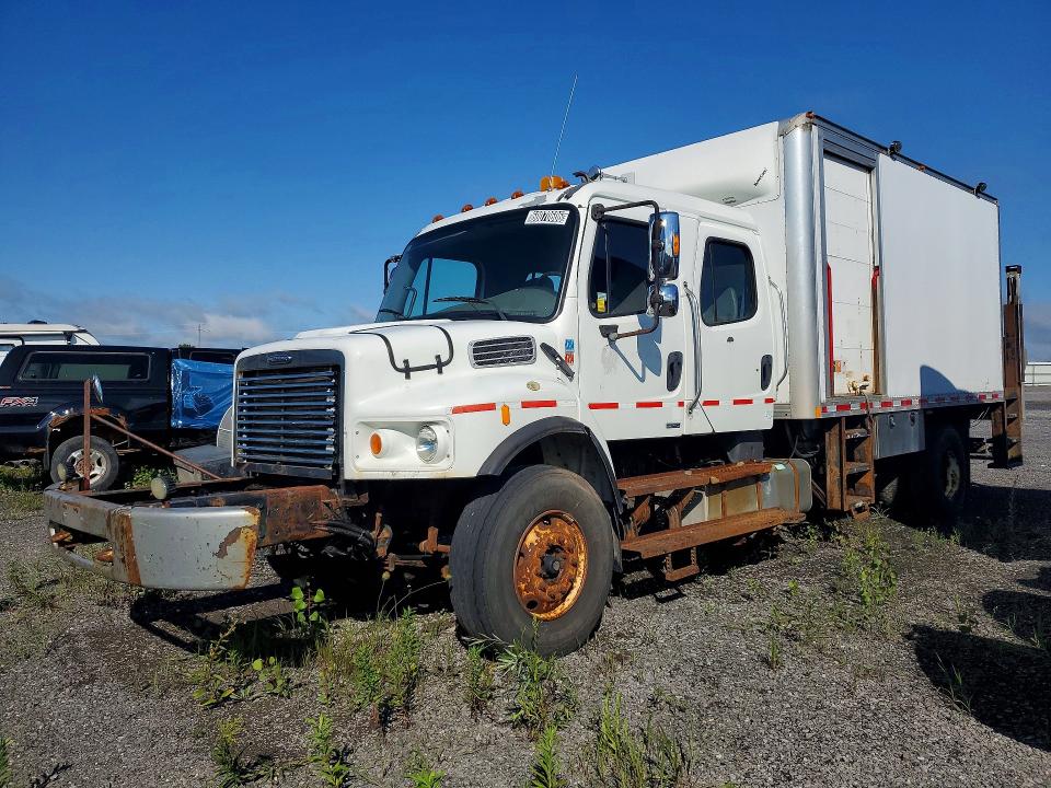 60070606 :رقم المزاد ، 1FVAC3BS1ADAT9421 vin ، 2010 Freightliner M2 مزاد بيع