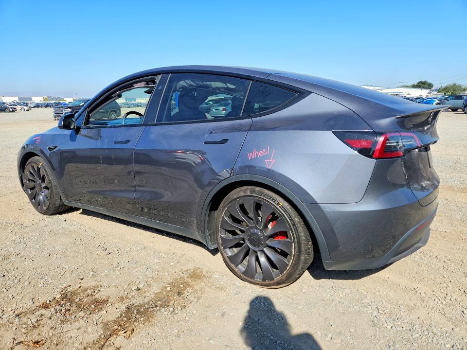 61452616 :رقم المزاد ، 7SAYGDEFXPF921126 vin ، 2023 Tesla Model Y مزاد بيع