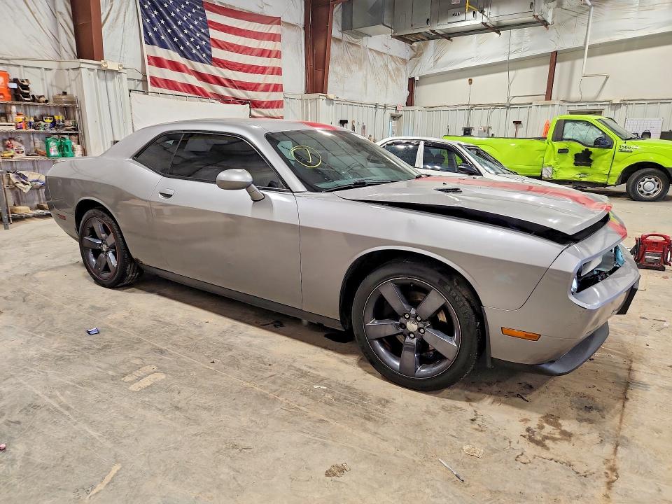 63758236 :رقم المزاد ، 2C3CDYAG1DH670979 vin ، 2013 Dodge Challenger مزاد بيع