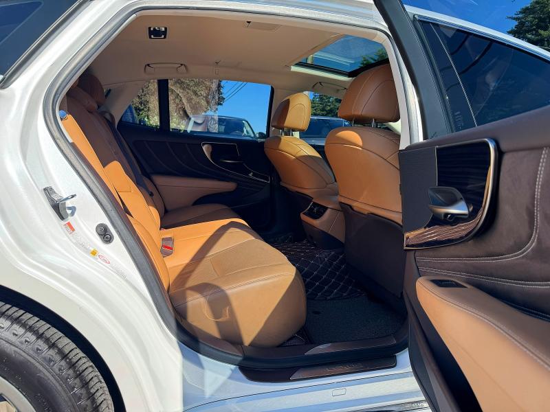 Продажа на аукционе авто 2018 Lexus Ls, vin: JTHCY1FF7J5001057, номер лота: 64147956