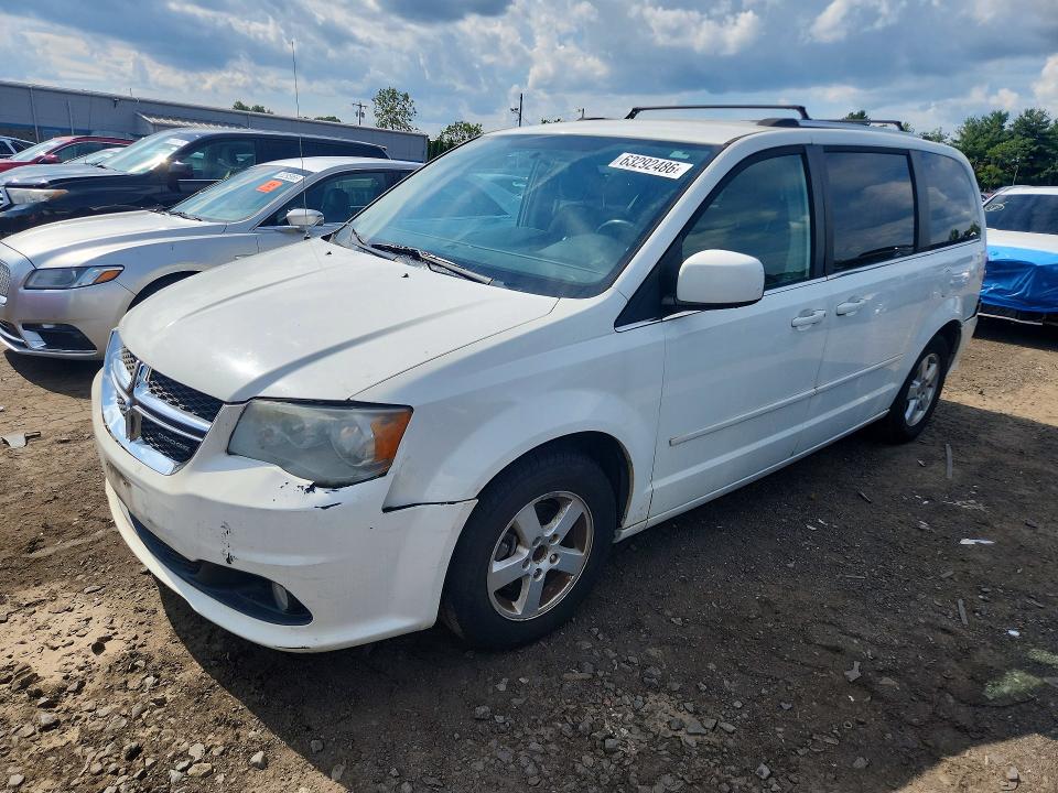 63292486 :رقم المزاد ، 2D4RN5DG0BR693290 vin ، 2011 Dodge Grand Caravan مزاد بيع