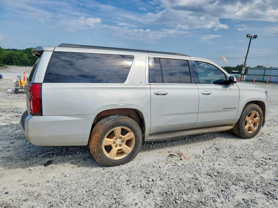 Продаж на аукціоні авто 2016 Chevrolet Suburban, vin: 1GNSCHKCXGR117507, номер лоту: 64824246
