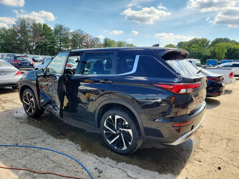 Продаж на аукціоні авто 2022 Mitsubishi Outlander, vin: JA4J4UA87NZ084951, номер лоту: 65022836
