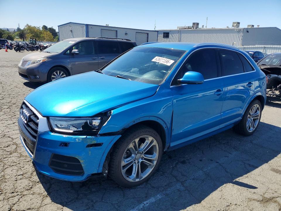 Продажа на аукционе авто 2016 Audi Q3, vin: WA1EFCFSXGR009612, номер лота: 63621596