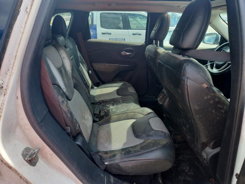 67131766 :رقم المزاد ، 1C4PJLDS5EW256146 vin ، 2014 Jeep Cherokee مزاد بيع