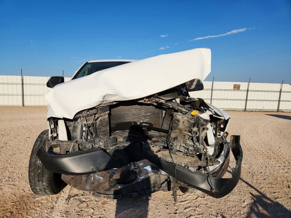 63430696 :رقم المزاد ، 1C6RR6FG8JS209245 vin ، 2018 Ram 1500 مزاد بيع