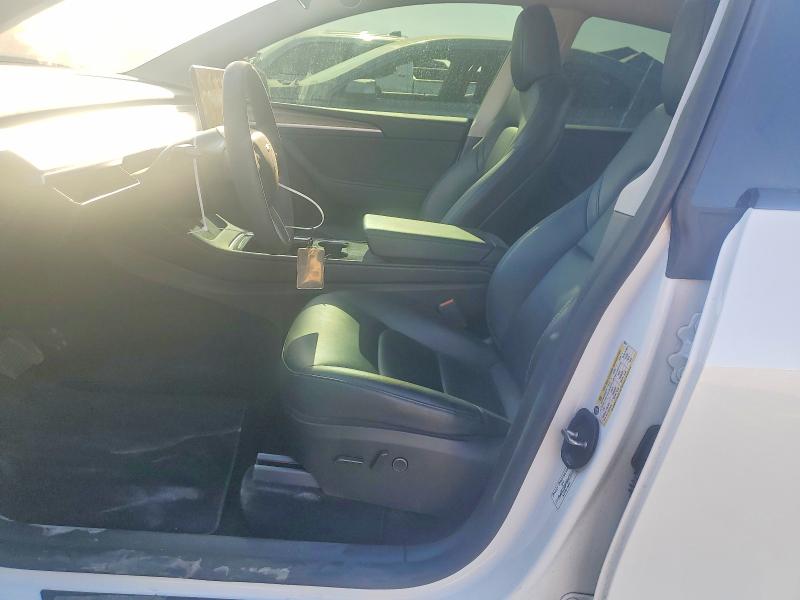 63699076 :رقم المزاد ، 7SAYGDEE4RA250270 vin ، 2024 Tesla Model Y مزاد بيع