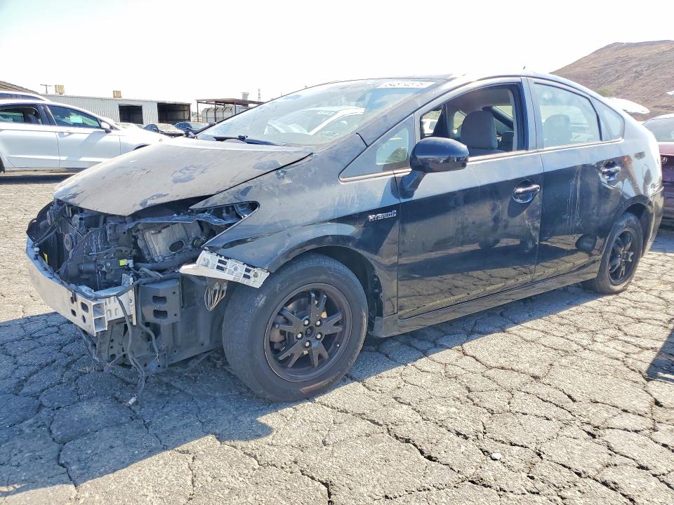 64814576 :رقم المزاد ، JTDKN3DUXF0439935 vin ، 2015 Toyota Prius مزاد بيع
