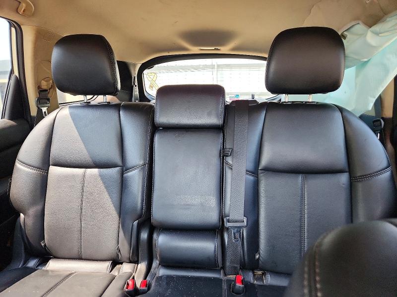 63820186 :رقم المزاد ، 5N1DR2MM5KC631565 vin ، 2019 Nissan Pathfinder مزاد بيع
