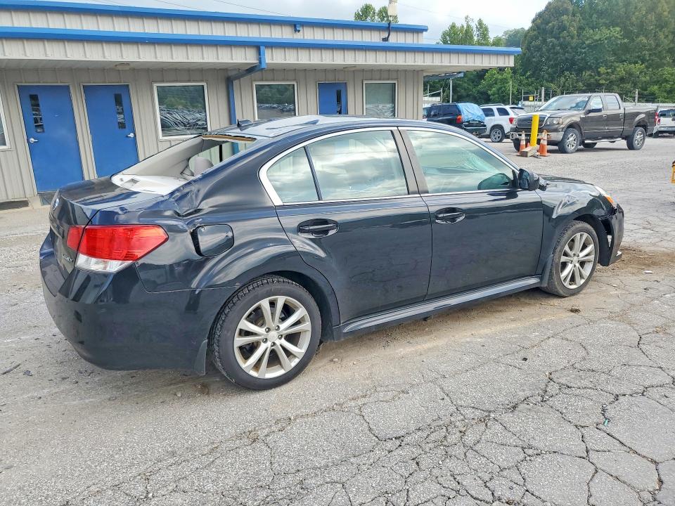 64160676 :رقم المزاد ، 4S3BMCC62E3025177 vin ، 2014 Subaru Legacy مزاد بيع
