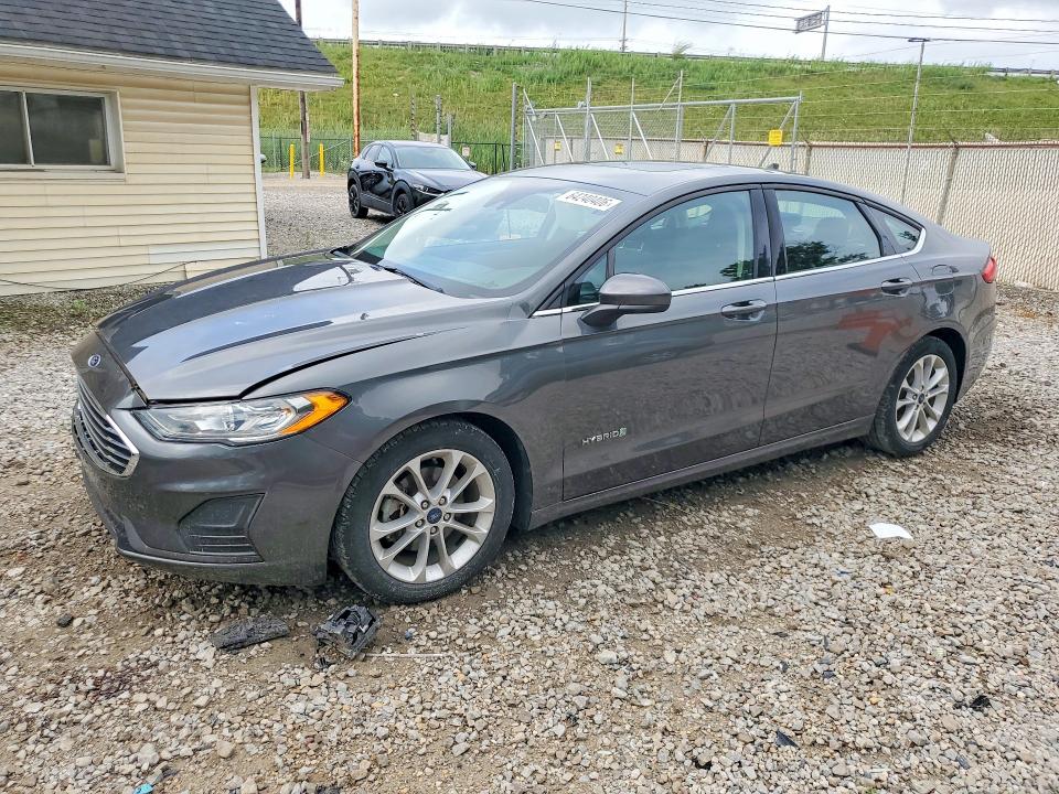 Продажа на аукционе авто 2019 Ford Fusion, vin: 3FA6P0LU8KR286161, номер лота: 64240406