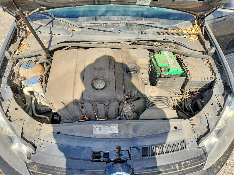 62306186 :رقم المزاد ، 3VWPZ7AJ4AM652832 vin ، 2010 Volkswagen Jetta مزاد بيع