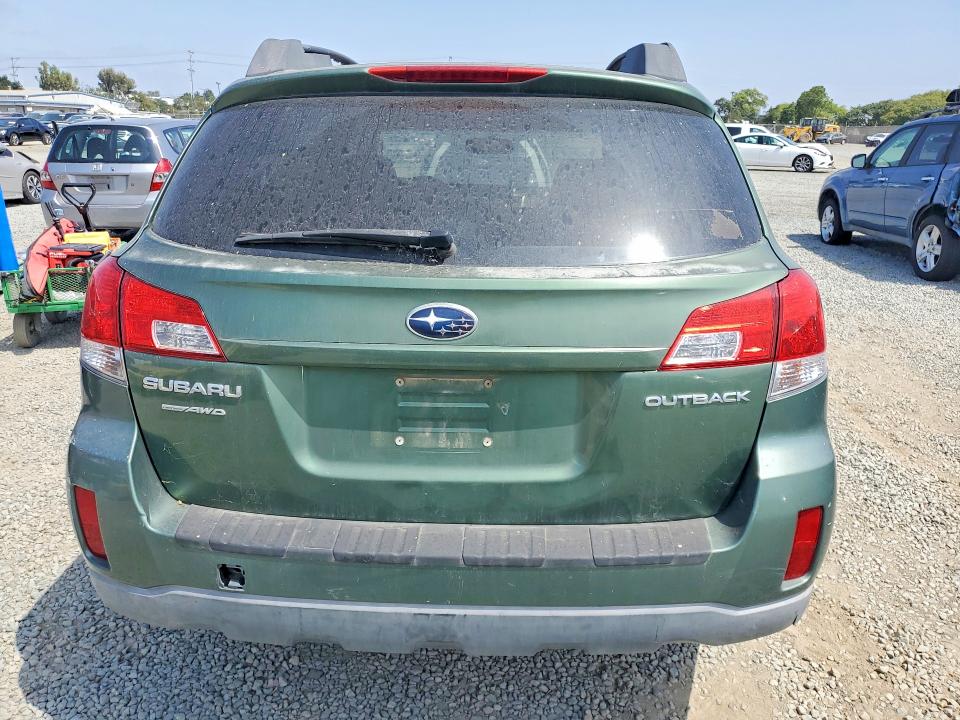 Auction sale of the 2011 Subaru Outback, vin: 4S4BRCCC8B3370552, lot number: 63811576