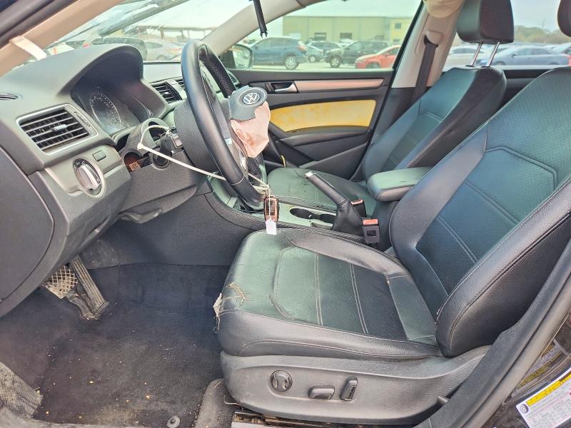 2014 Volkswagen Passat მანქანა იყიდება აუქციონზე, vin: 1VWBT7A3XEC073834, აუქციონის ნომერი: 66301406