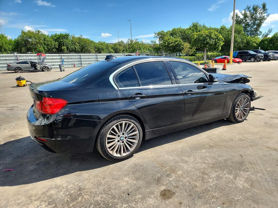 66724686 :رقم المزاد ، WBA3B5C54FF961103 vin ، 2015 Bmw 328 مزاد بيع