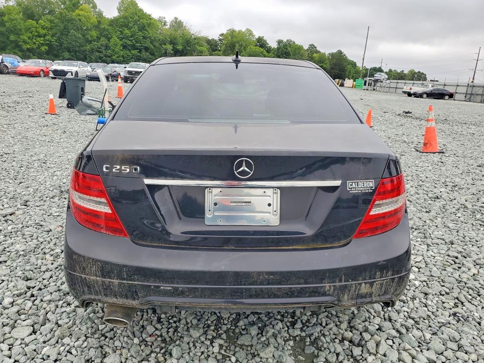 63525726 :رقم المزاد ، WDDGF4HBXDA862321 vin ، 2013 Mercedes-benz C مزاد بيع