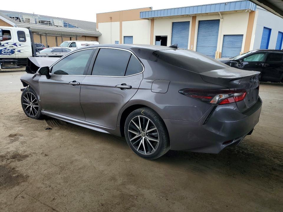Продаж на аукціоні авто 2023 Toyota Camry, vin: 4T1G11AK6PU722671, номер лоту: 66129716