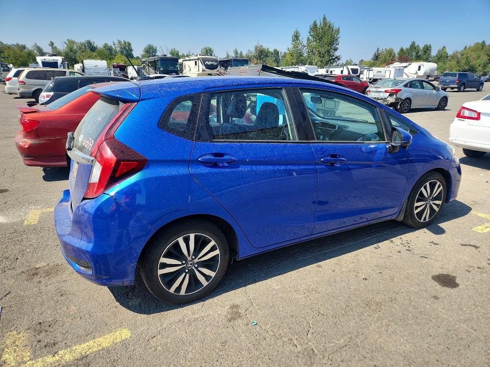 2018 Honda Fit მანქანა იყიდება აუქციონზე, vin: 3HGGK5H87JM715342, აუქციონის ნომერი: 65514416