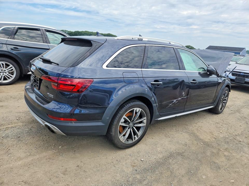 Продаж на аукціоні авто 2018 Audi A4 Allroad, vin: WA17NAF41JA045454, номер лоту: 63835186