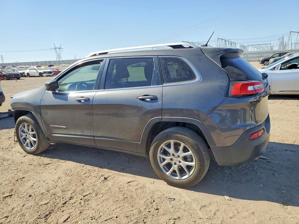 63310266 :رقم المزاد ، 1C4PJLCB1FW530865 vin ، 2015 Jeep Cherokee مزاد بيع