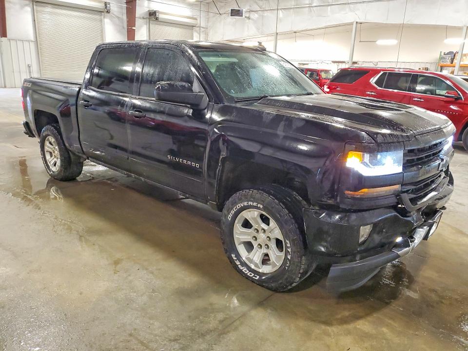 Продажа на аукционе авто 2016 Chevrolet Silverado, vin: 3GCUKREC9GG232623, номер лота: 64079126