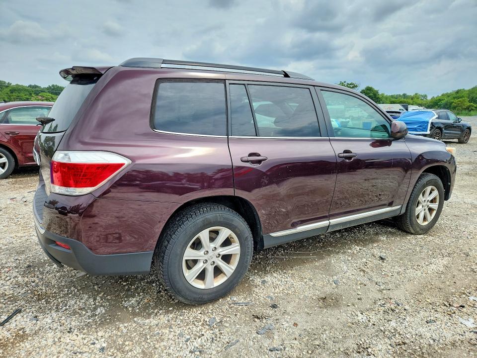 Продажа на аукционе авто 2012 Toyota Highlander, vin: 5TDBK3EH6CS114279, номер лота: 65405756