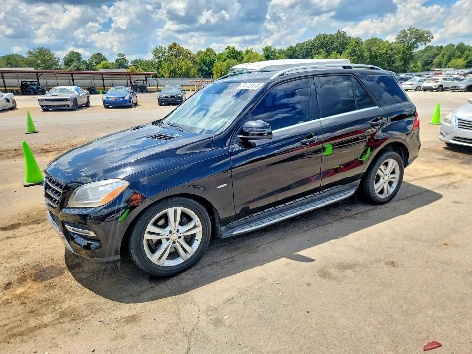 64440176 :رقم المزاد ، 4JGDA5HB0CA056015 vin ، 2012 Mercedes-benz Ml مزاد بيع