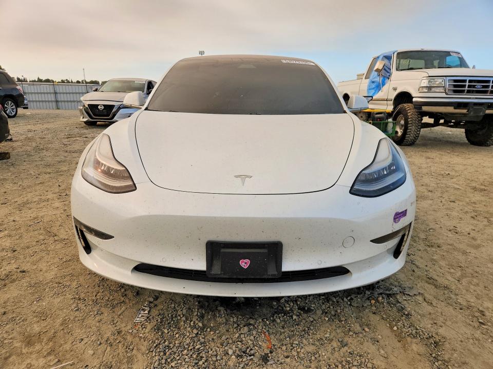 Продаж на аукціоні авто 2018 Tesla Model 3, vin: 5YJ3E1EA8JF154691, номер лоту: 63579196
