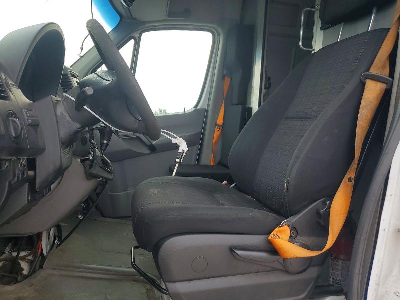 63803646 :رقم المزاد ، WD3PE8DB6FP131728 vin ، 2015 Mercedes-benz Sprinter مزاد بيع