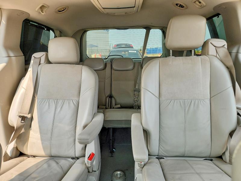 Продажа на аукционе авто 2008 Chrysler Town & Country, vin: 2A8HR64X38R603120, номер лота: 64080206
