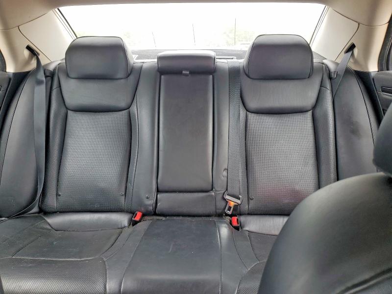 64095726 :رقم المزاد ، 2C3CCAEG6FH779901 vin ، 2015 Chrysler 300c مزاد بيع