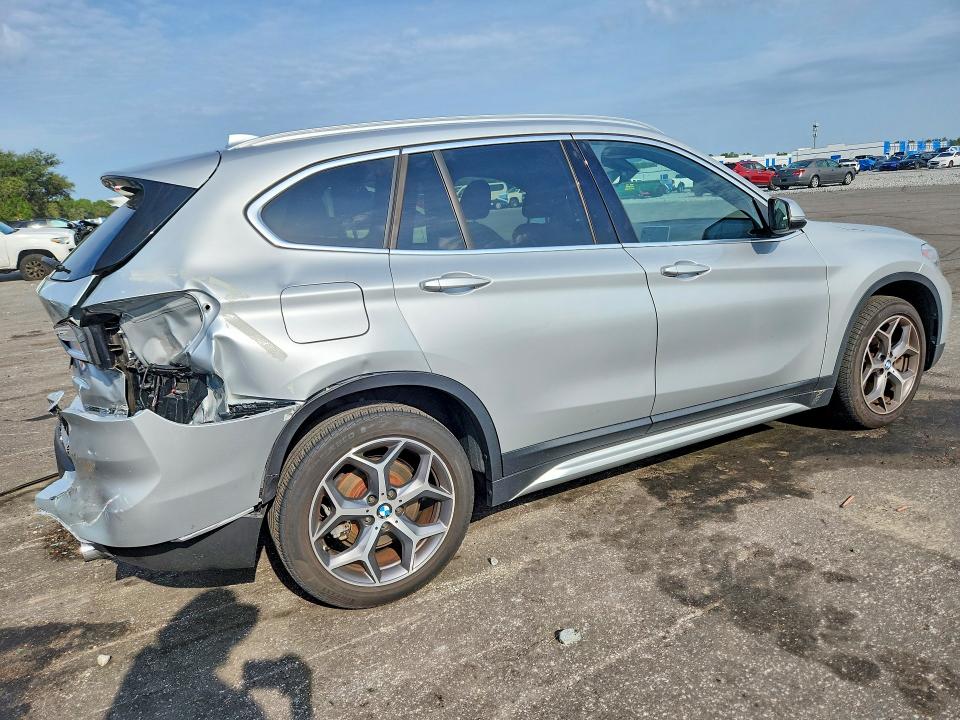 2018 Bmw X1 მანქანა იყიდება აუქციონზე, vin: WBXHU7C30J5L06211, აუქციონის ნომერი: 65015106