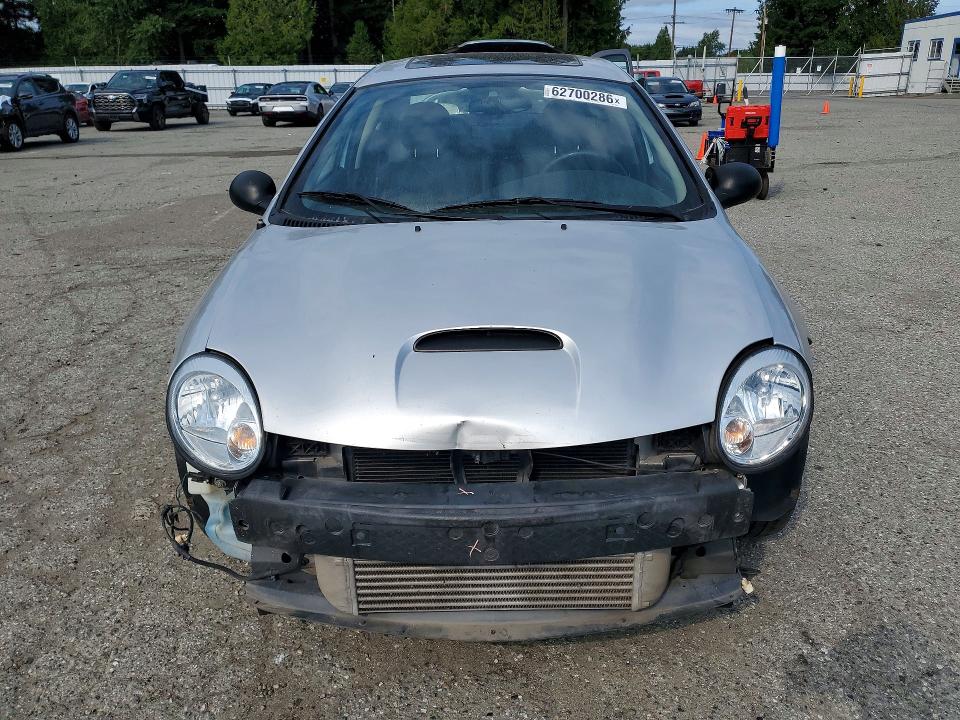 2004 Dodge Neon მანქანა იყიდება აუქციონზე, vin: 1B3AS66S04D505854, აუქციონის ნომერი: 62700286