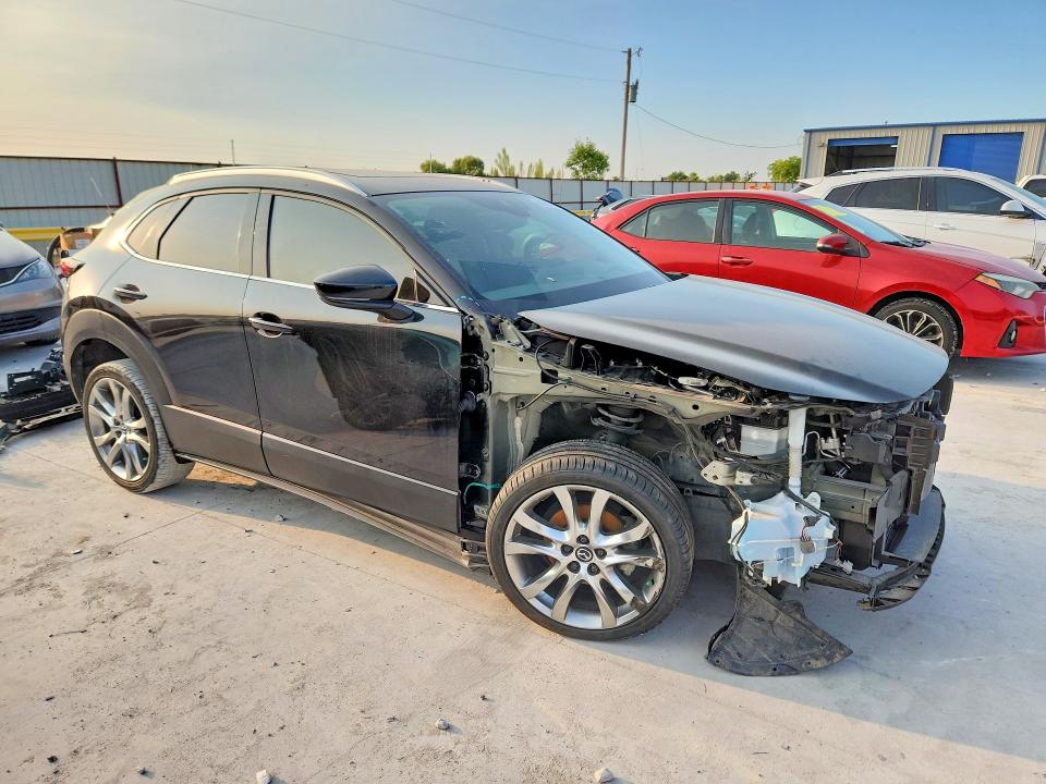2020 Mazda Cx-30 მანქანა იყიდება აუქციონზე, vin: 3MVDMAEM4LM108189, აუქციონის ნომერი: 63667356
