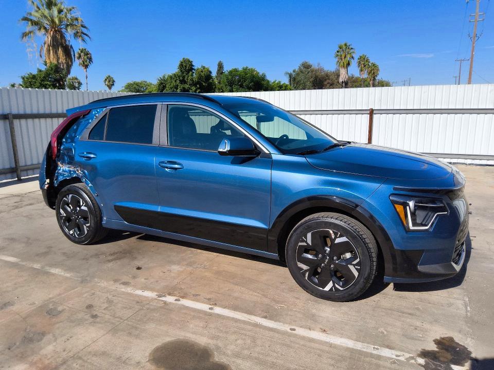 Продажа на аукционе авто 2024 Kia Niro, vin: KNDCR3L13R5115944, номер лота: 65836836