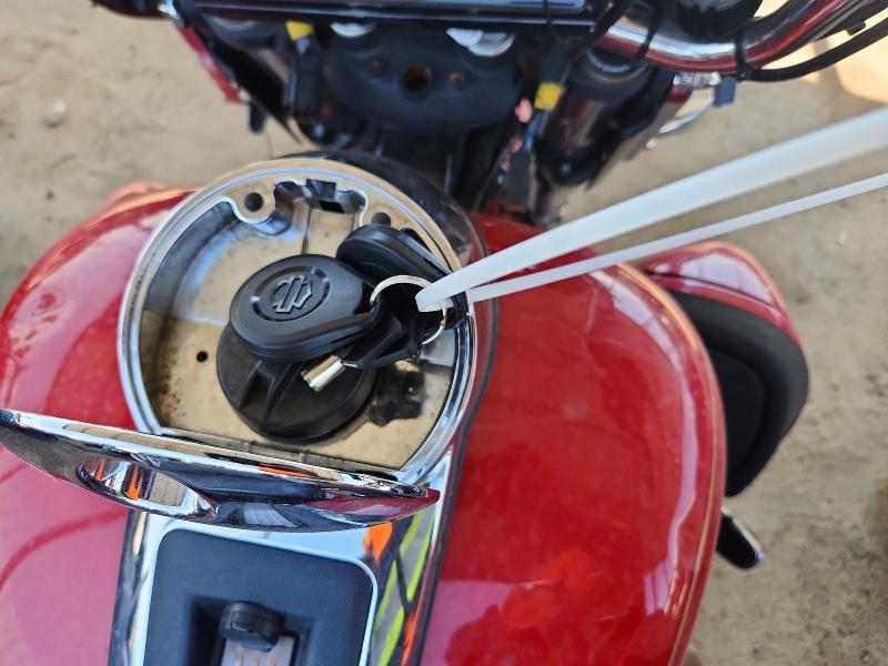 52398816 :رقم المزاد ، 1HD1KNL17EB638496 vin ، 2014 Harley-davidson Flhtk مزاد بيع