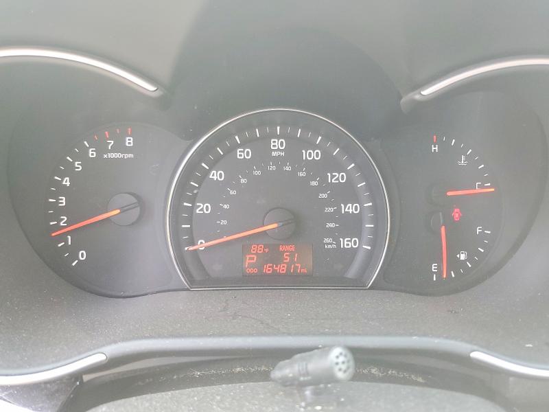63351346 :رقم المزاد ، 5XYKT4A67FG581347 vin ، 2015 Kia Sorento مزاد بيع
