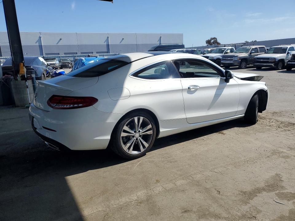 64599866 :رقم المزاد ، WDDWJ4JBXHF367484 vin ، 2017 Mercedes-benz C مزاد بيع