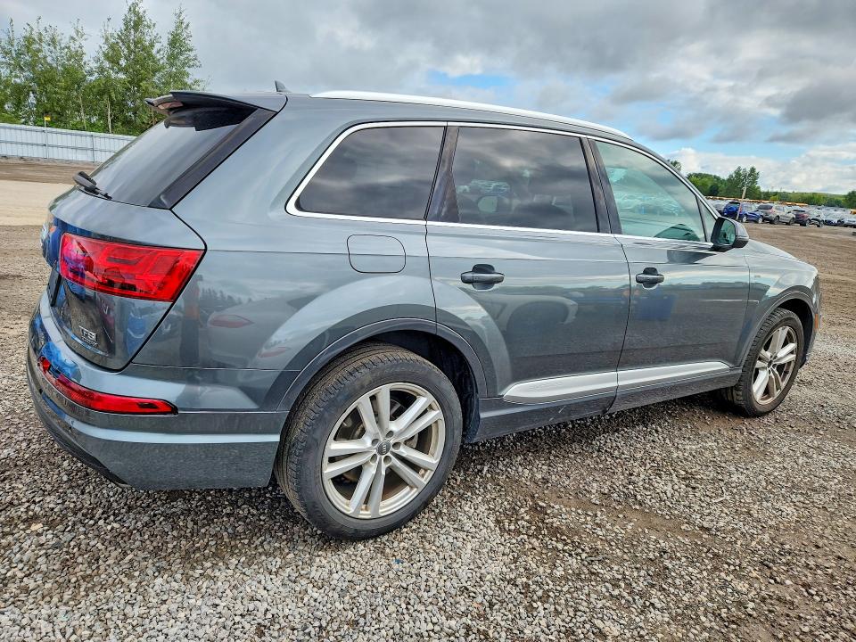 Продаж на аукціоні авто 2017 Audi Q7, vin: WA1WAAF75HD003900, номер лоту: 65481316