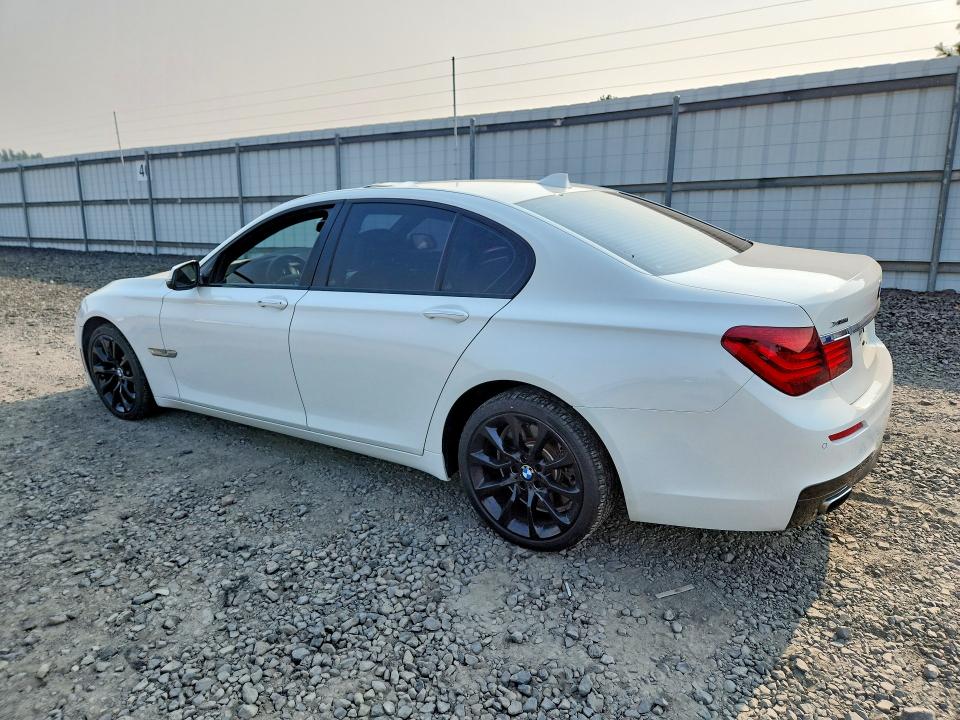 64210666 :رقم المزاد ، WBAYB6C51FG299230 vin ، 2015 Bmw 750 مزاد بيع