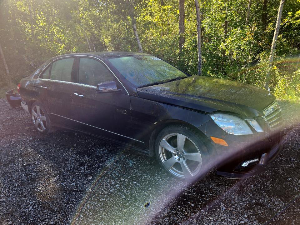 65820566 :رقم المزاد ، WDDHF8HB6AA086163 vin ، 2010 Mercedes-benz E مزاد بيع