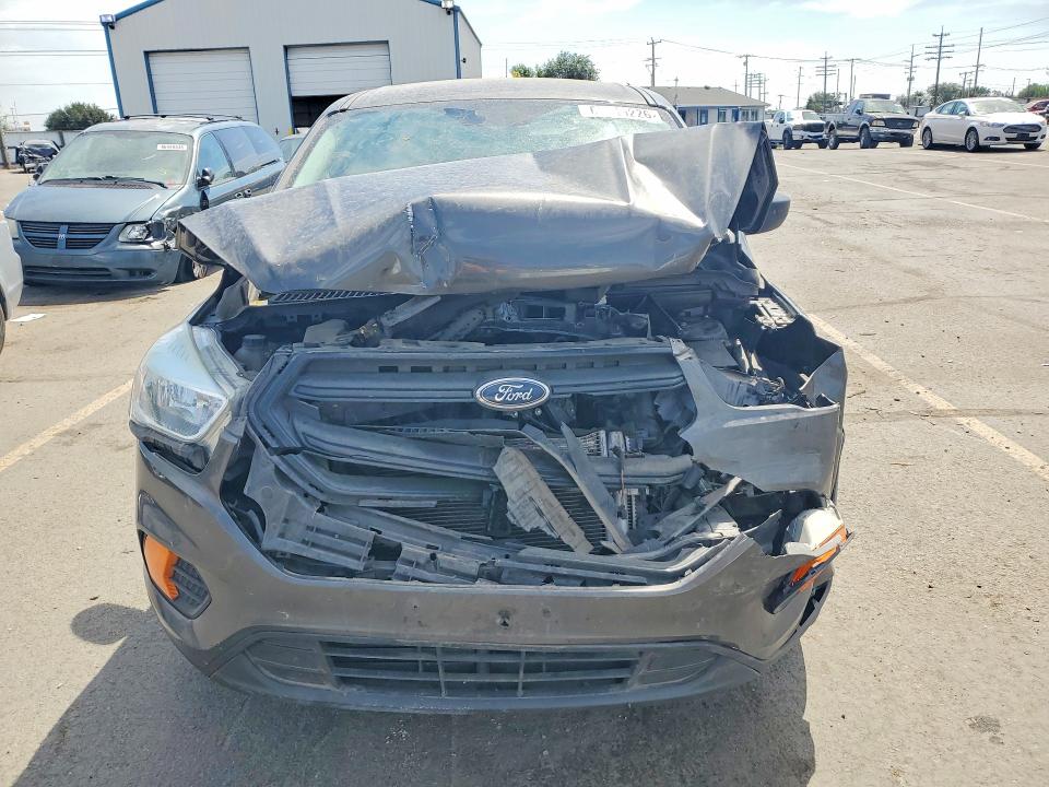 Продажа на аукционе авто 2017 Ford Escape, vin: 1FMCU0F7XHUD87193, номер лота: 65949226