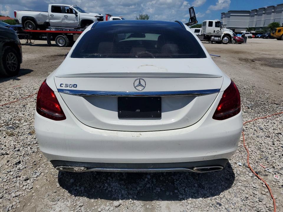 2018 Mercedes-benz C მანქანა იყიდება აუქციონზე, vin: WDDWF4JB6JR323603, აუქციონის ნომერი: 67017286