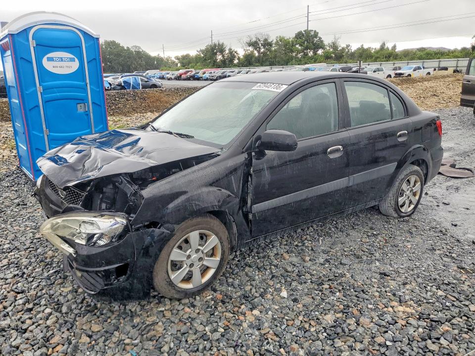 2006 Kia Rio მანქანა იყიდება აუქციონზე, vin: KNADE123166136575, აუქციონის ნომერი: 62946186