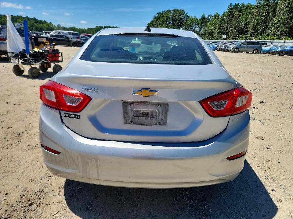 2017 Chevrolet Cruze მანქანა იყიდება აუქციონზე, vin: 1G1BC5SM4H7224848, აუქციონის ნომერი: 64213826