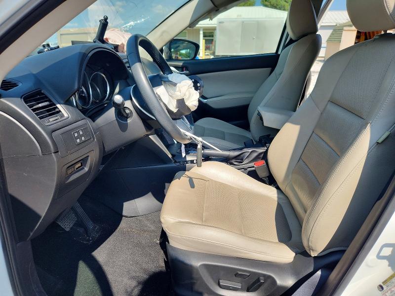 64451136 :رقم المزاد ، JM3KE2DY1E0300957 vin ، 2014 Mazda Cx-5 مزاد بيع